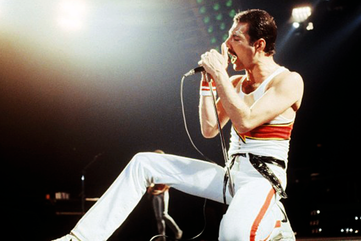 freddie-live-in-1982-hot-space-tour